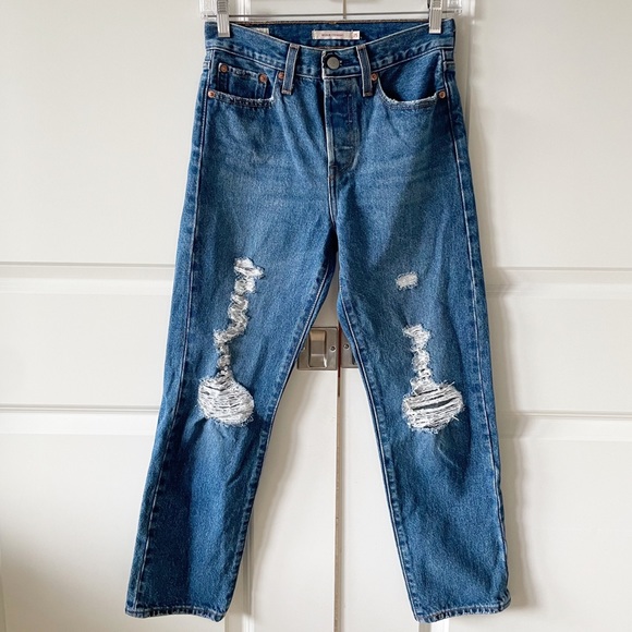 Levi's Denim - Levi's Wedgie Button Fly Distressed Straight Cropped Jean Size 25